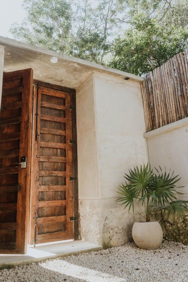 Bed and Breakfast Casa Chimi Тулум Экстерьер фото